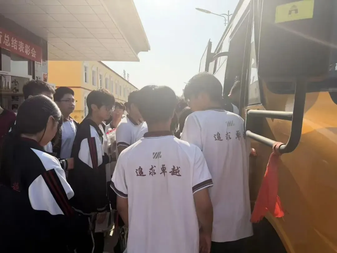 暖心护航中考,温情伴梦前行|景县锦腾高级中学全方位守护初三学子逐梦之路!-第23张图片-四季读书网