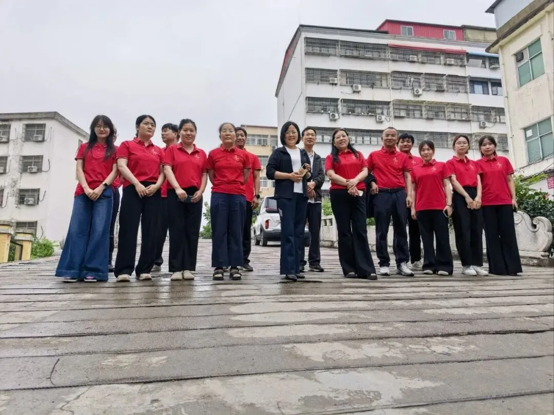 执笔逐梦,亮剑中考!上蔡中学2026年初三学子中考热血壮行!-第23张图片-四季读书网