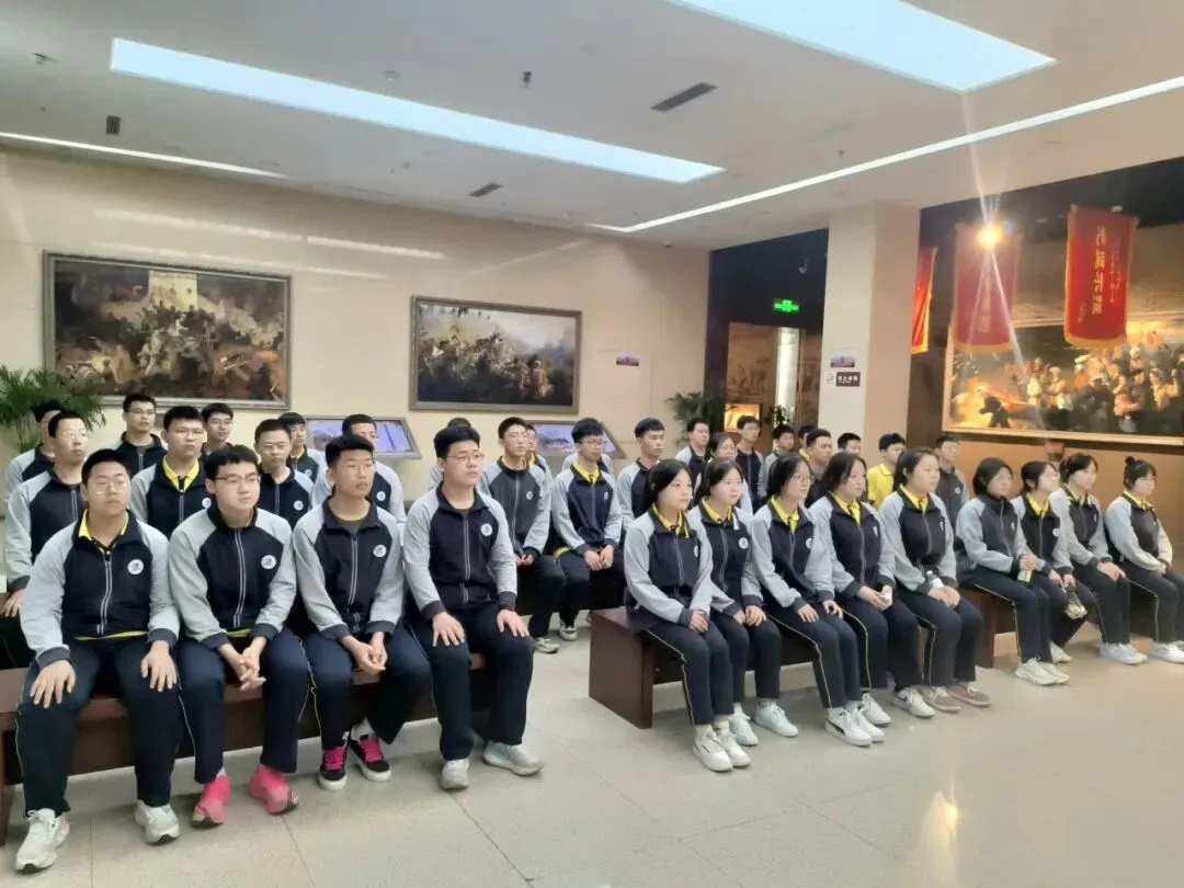 别等中考落榜才后悔!启航一对一免费咨询:现在干预还来得及-第9张图片-四季读书网