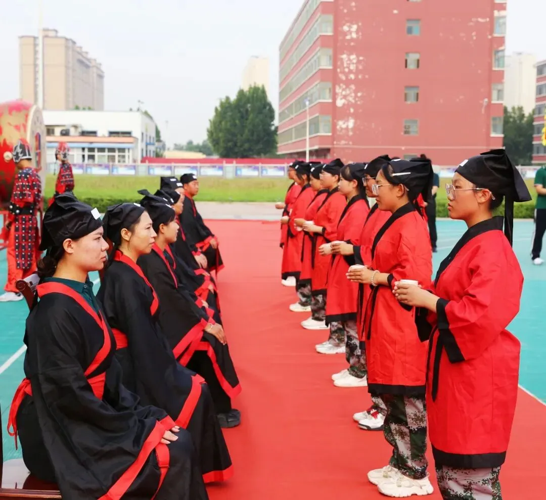 别等中考落榜才后悔!启航一对一免费咨询:现在干预还来得及-第13张图片-四季读书网