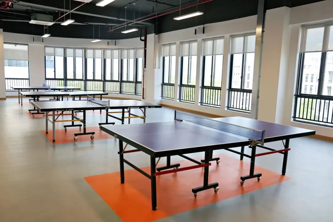 欢迎中考志愿填报上海松江区爱菊学校(代码175025)-第10张图片-四季读书网 欢迎中考志愿填报上海松江区爱菊学校(代码175025)-第10张图片-四季读书网