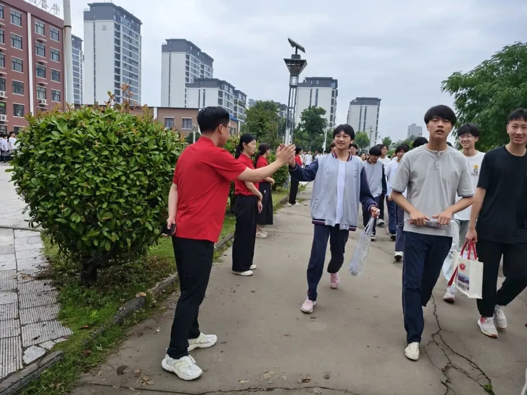 【延津育才·中考特辑】执笔为剑 逐梦中考-第17张图片-四季读书网