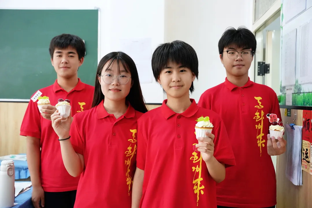 中考收官,勇者凯旋:带着满腔热血,奔赴下一场山海-第51张图片-四季读书网