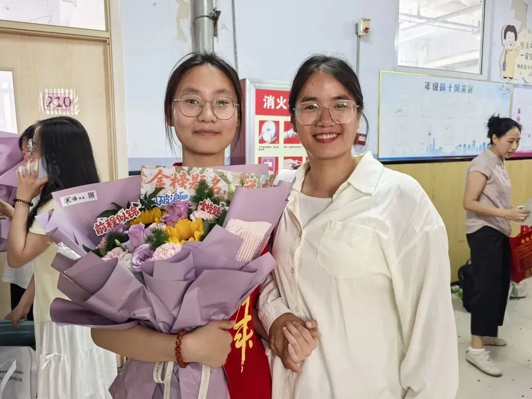 中考收官,勇者凯旋:带着满腔热血,奔赴下一场山海-第54张图片-四季读书网