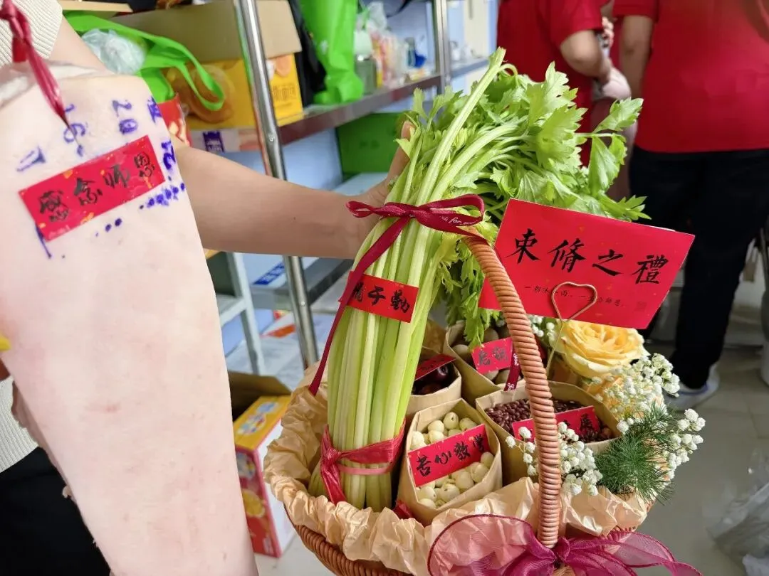 中考收官,勇者凯旋:带着满腔热血,奔赴下一场山海-第66张图片-四季读书网