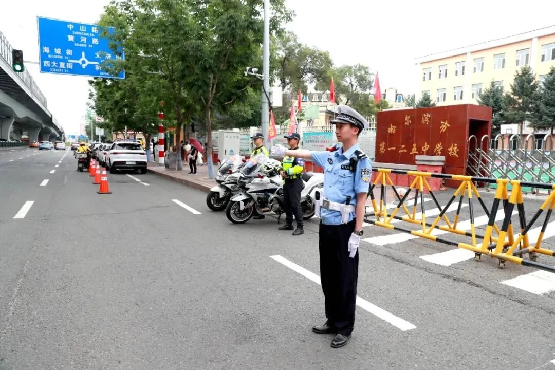 中考考点周边如何停车?冰城公安交管发布指南——-第2张图片-四季读书网