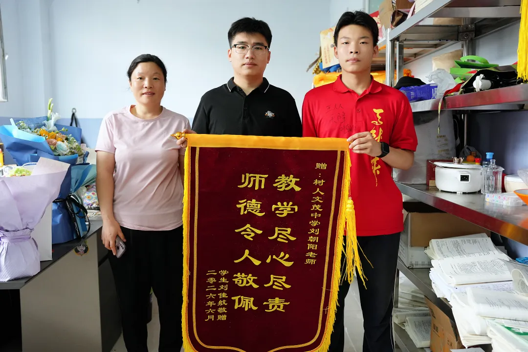 中考收官,勇者凯旋:带着满腔热血,奔赴下一场山海-第87张图片-四季读书网