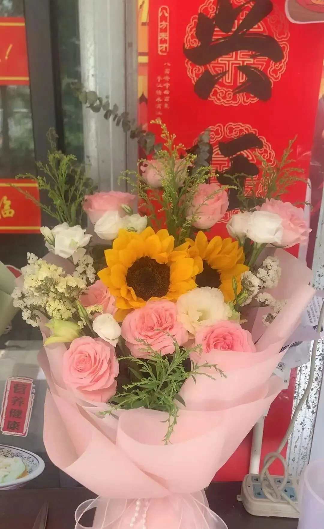 漳平中考结束!考场外鲜花千姿百态,这届家长给力...-第17张图片-四季读书网 漳平中考结束!考场外鲜花千姿百态,这届家长给力...-第17张图片-四季读书网
