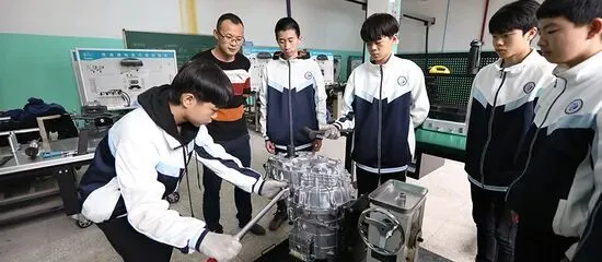 中考分流不用慌!6 大黄金职教专业,好就业、前景广-第20张图片-四季读书网 中考分流不用慌!6 大黄金职教专业,好就业、前景广-第20张图片-四季读书网