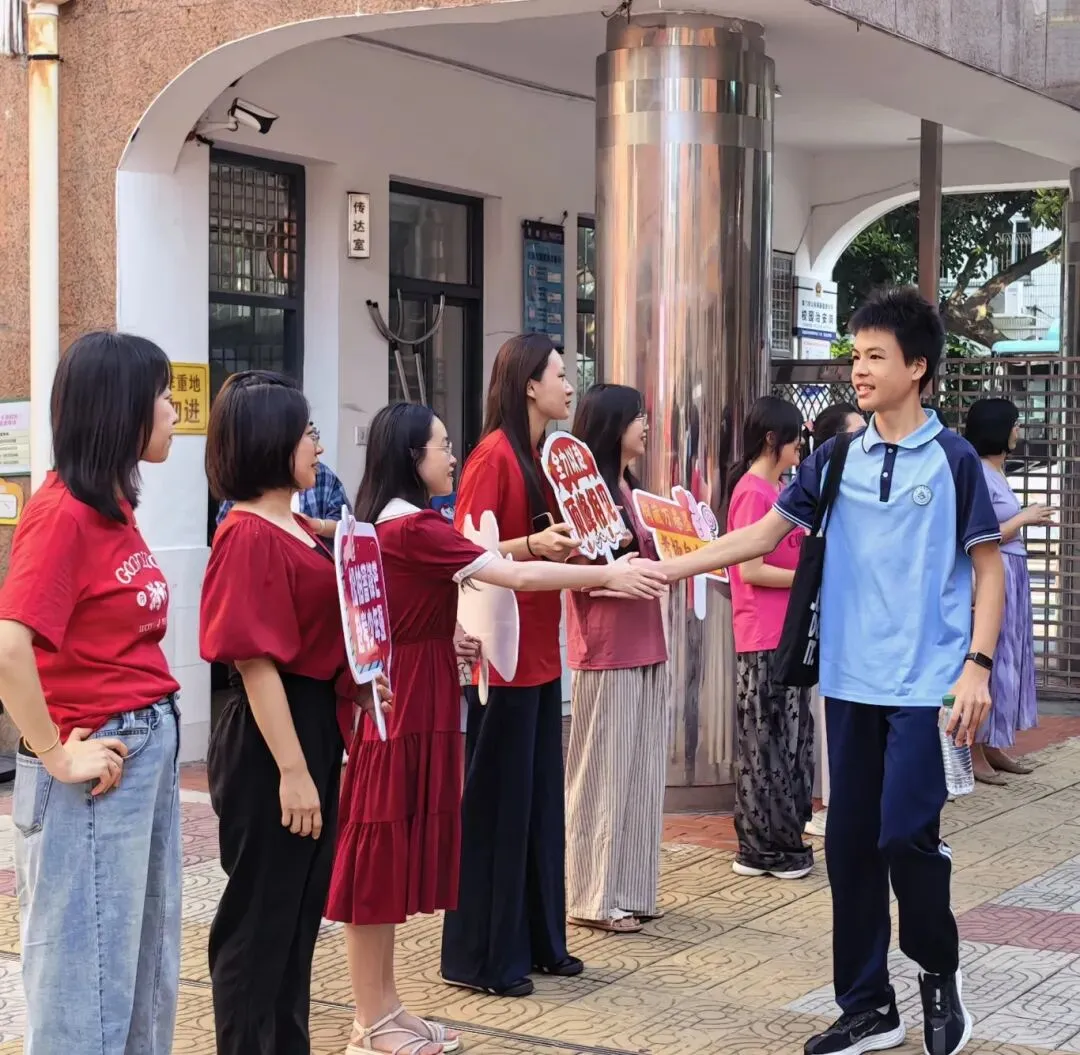 中考收官|这些被爱包围的「柏样」瞬间,都成了最美的风景-第14张图片-四季读书网 中考收官|这些被爱包围的「柏样」瞬间,都成了最美的风景-第14张图片-四季读书网
