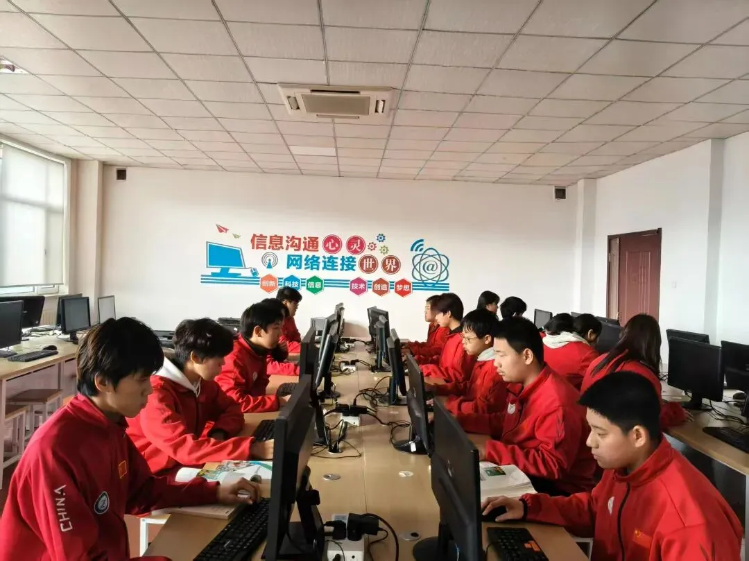 中考结束了!卷不动不硬卷!大连这所学校带你逆袭上大学!-第23张图片-四季读书网 中考结束了!卷不动不硬卷!大连这所学校带你逆袭上大学!-第23张图片-四季读书网