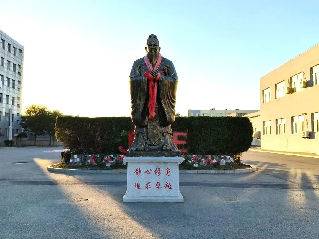 中考结束了!卷不动不硬卷!大连这所学校带你逆袭上大学!-第37张图片-四季读书网 中考结束了!卷不动不硬卷!大连这所学校带你逆袭上大学!-第37张图片-四季读书网