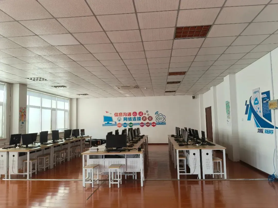 中考结束了!卷不动不硬卷!大连这所学校带你逆袭上大学!-第38张图片-四季读书网 中考结束了!卷不动不硬卷!大连这所学校带你逆袭上大学!-第38张图片-四季读书网