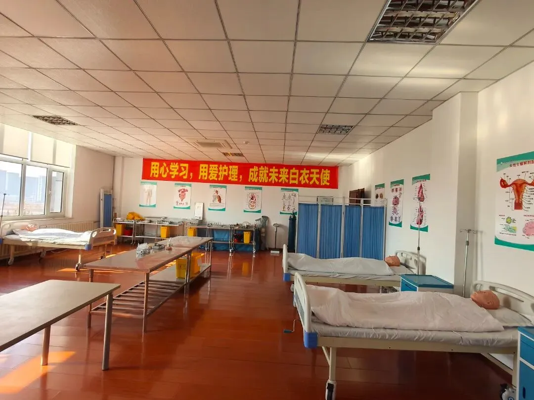 中考结束了!卷不动不硬卷!大连这所学校带你逆袭上大学!-第42张图片-四季读书网 中考结束了!卷不动不硬卷!大连这所学校带你逆袭上大学!-第42张图片-四季读书网