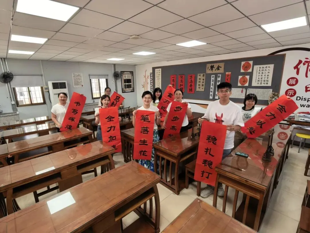 中考收官|这些被爱包围的「柏样」瞬间,都成了最美的风景-第54张图片-四季读书网 中考收官|这些被爱包围的「柏样」瞬间,都成了最美的风景-第54张图片-四季读书网
