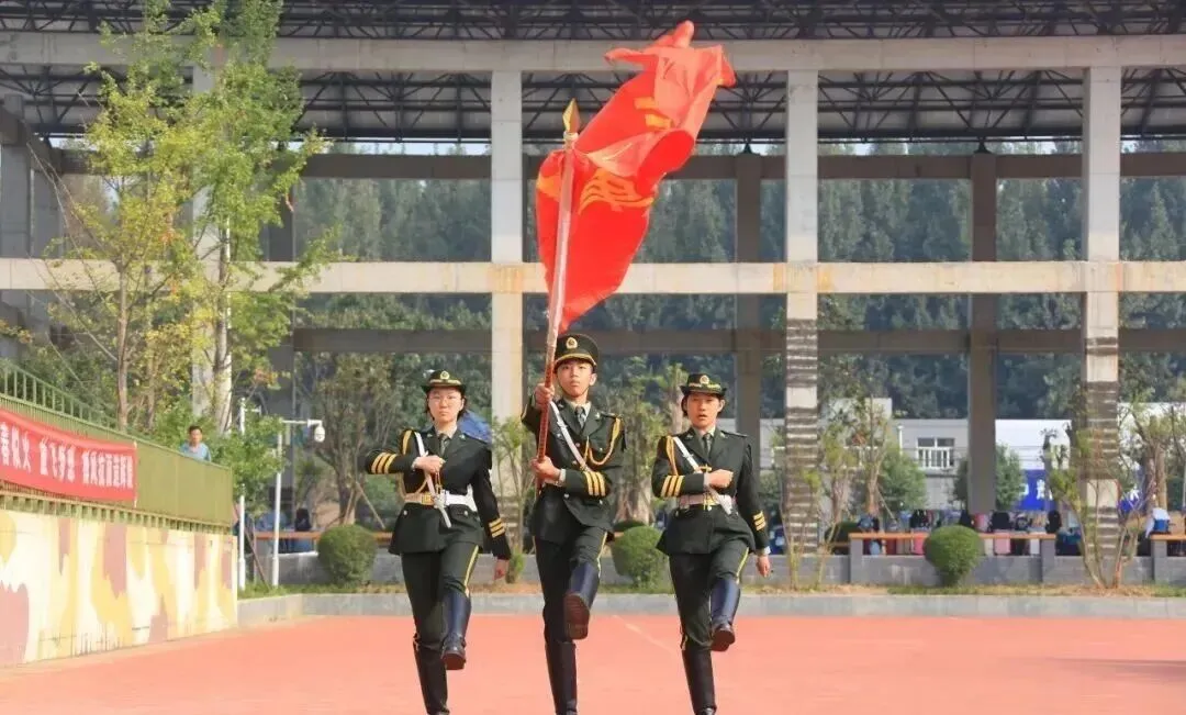 【中考】西安市第八十五中学2026年“国防人才预备班”招生简章-第4张图片-四季读书网 【中考】西安市第八十五中学2026年“国防人才预备班”招生简章-第4张图片-四季读书网