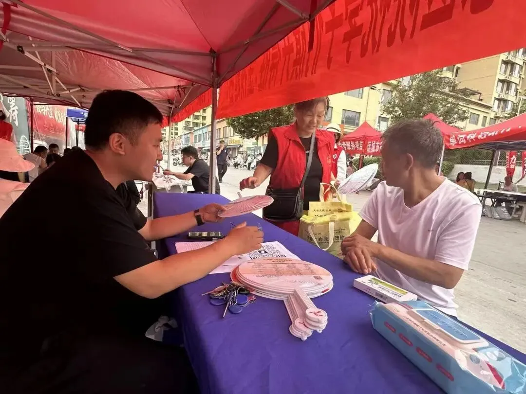 医路护航 助力中考 | 我院开展中考暖心志愿服务-第3张图片-四季读书网