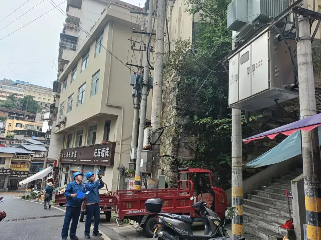 满格电护航中考 零差错守护梦想-第47张图片-四季读书网 满格电护航中考 零差错守护梦想-第47张图片-四季读书网