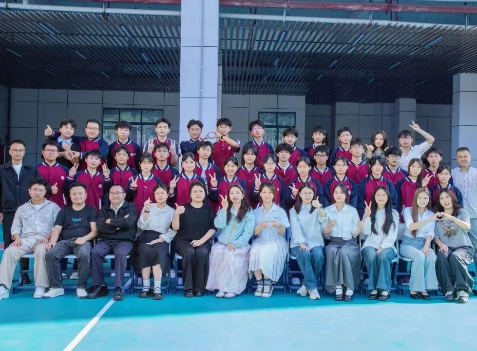落笔生花,盛夏收官|为华学子中考逐梦之旅圆满落幕!-第43张图片-四季读书网 落笔生花,盛夏收官|为华学子中考逐梦之旅圆满落幕!-第43张图片-四季读书网