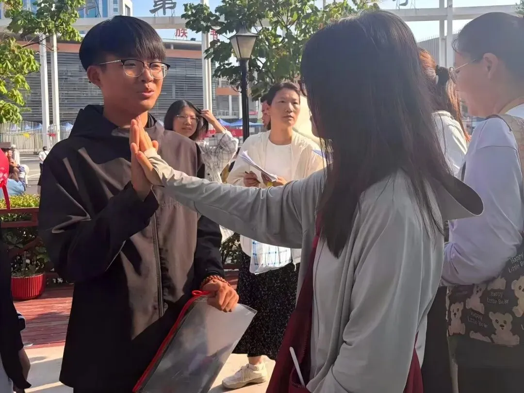 这一刻,皆是骄傲 | 经开少年中考圆满收官!-第6张图片-四季读书网