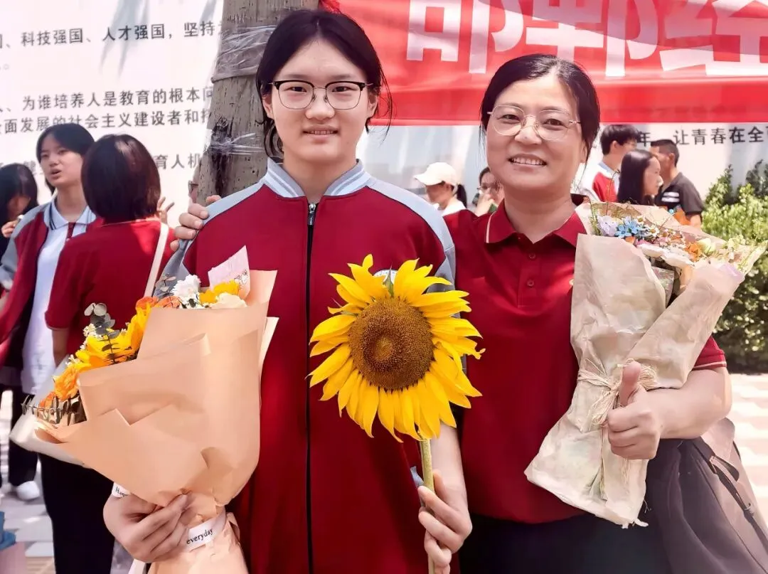 这一刻,皆是骄傲 | 经开少年中考圆满收官!-第16张图片-四季读书网 这一刻,皆是骄傲 | 经开少年中考圆满收官!-第16张图片-四季读书网