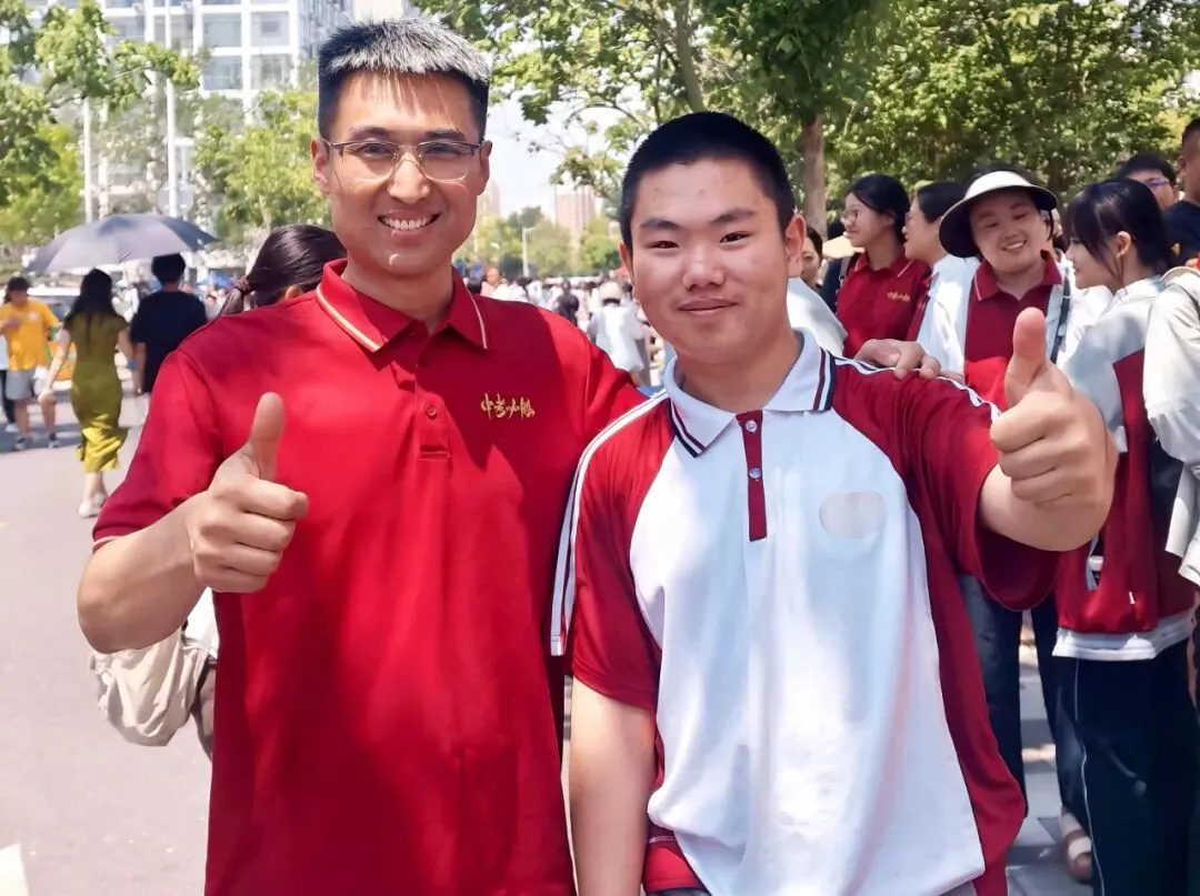 这一刻,皆是骄傲 | 经开少年中考圆满收官!-第18张图片-四季读书网 这一刻,皆是骄傲 | 经开少年中考圆满收官!-第18张图片-四季读书网
