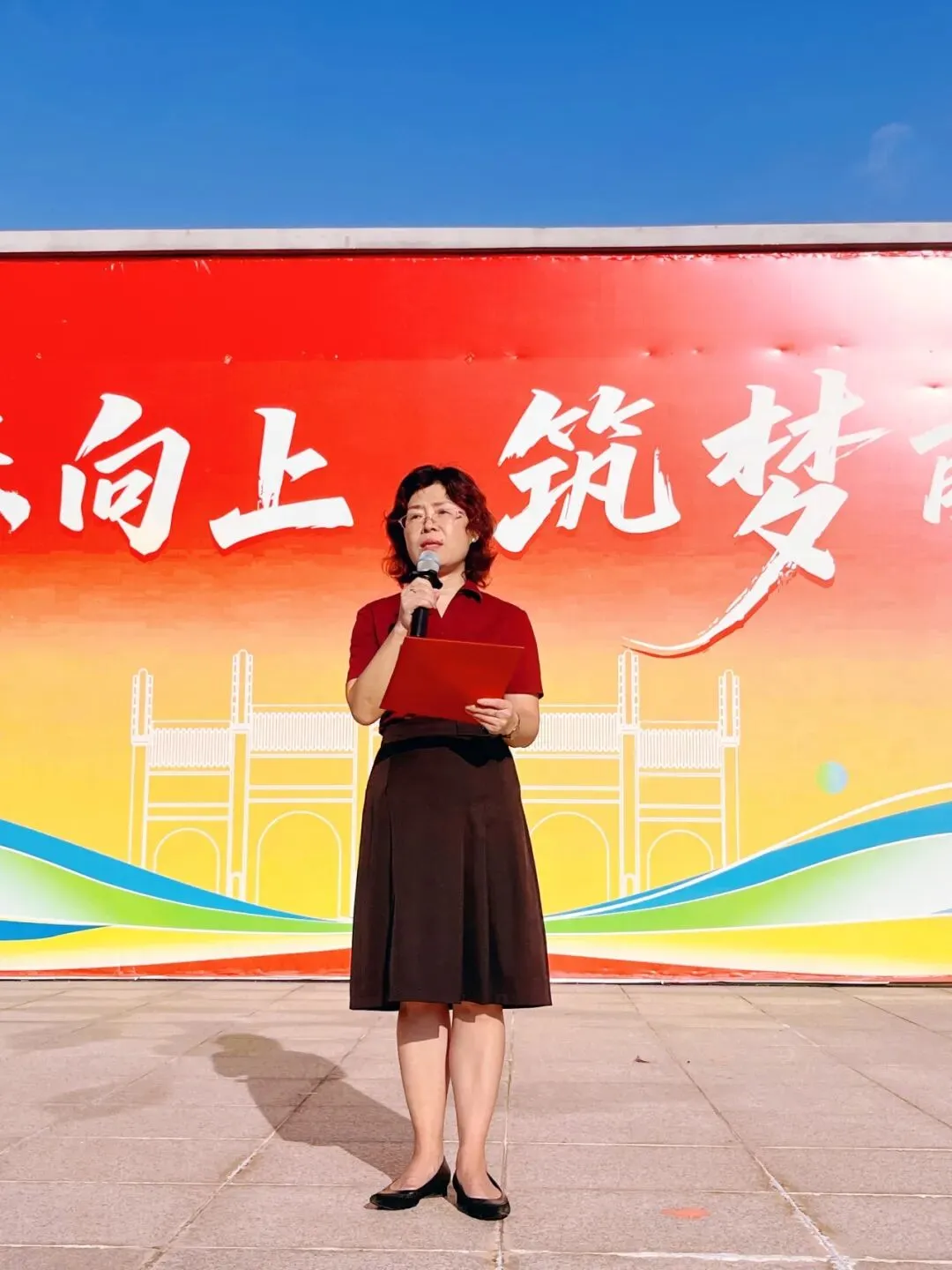 这场升旗礼,为中考壮行!-第11张图片-四季读书网 这场升旗礼,为中考壮行!-第11张图片-四季读书网