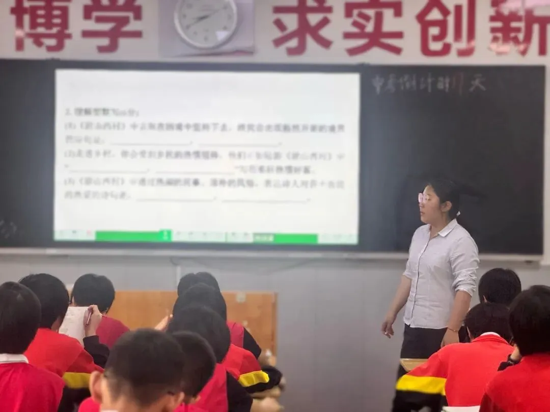 中考大捷只是序章!这组照片里藏着你最燃的青春.别停下,安丰高中等你好消息!-第14张图片-四季读书网 中考大捷只是序章!这组照片里藏着你最燃的青春.别停下,安丰高中等你好消息!-第14张图片-四季读书网