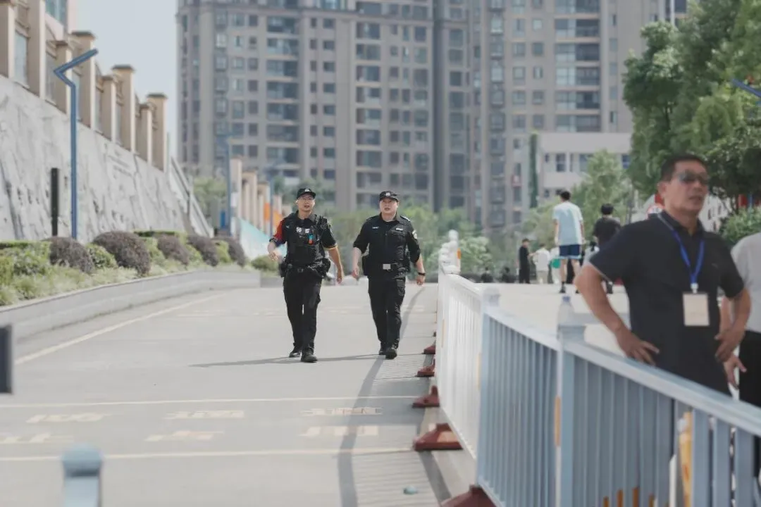 中考落幕,平安满分!-第14张图片-四季读书网