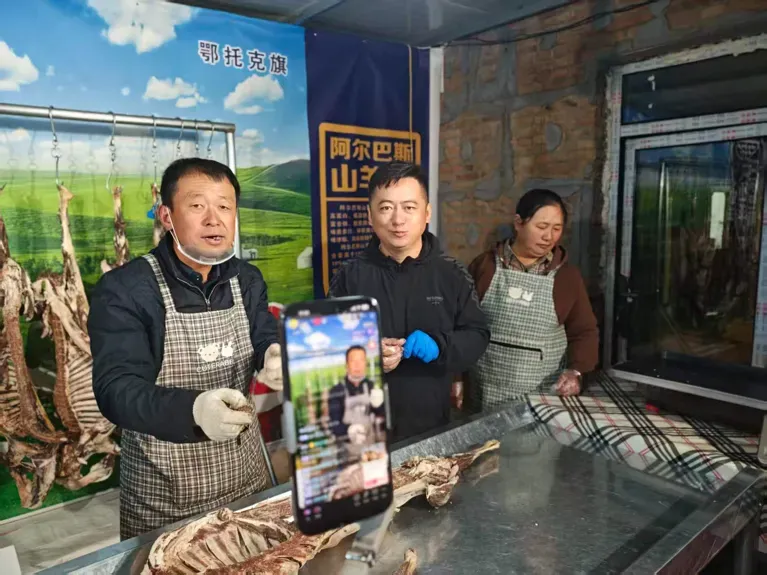 中考期间鄂托克旗这些路段将实行临时交通管制 | 58名!鄂尔多斯市中心医院引进人才 | 多所本科高校公布扩招人数……-第4张图片-四季读书网 中考期间鄂托克旗这些路段将实行临时交通管制 | 58名!鄂尔多斯市中心医院引进人才 | 多所本科高校公布扩招人数……-第4张图片-四季读书网