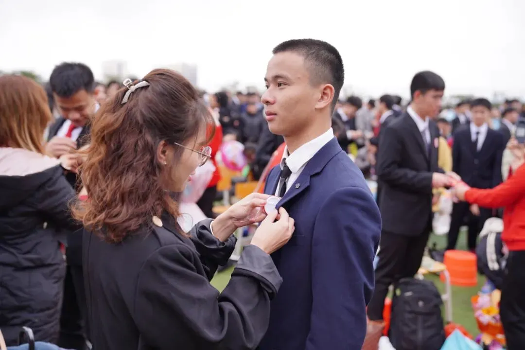 中考加油 | 我在上思中学等你-第38张图片-四季读书网