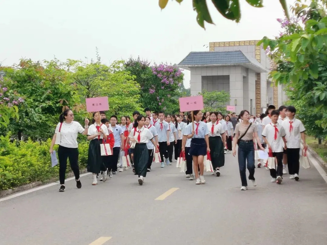 中考加油 | 我在上思中学等你-第42张图片-四季读书网