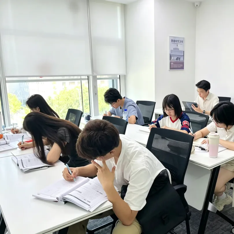 中考后换赛道!为什么越来越多家庭,果断转入A-Level国际体系?-第15张图片-四季读书网