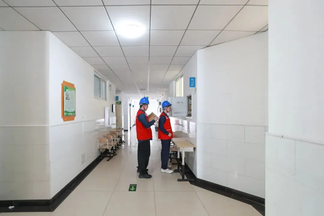 直击现场!平谷中考第一天→-第20张图片-四季读书网 直击现场!平谷中考第一天→-第20张图片-四季读书网