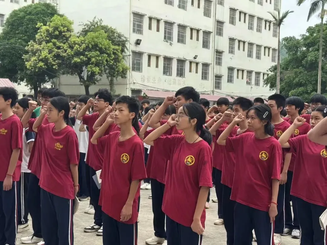 鲲鹏展翅凌万里 逐梦中考正当时——宾州三中2026年中考壮行仪式圆满举行-第34张图片-四季读书网