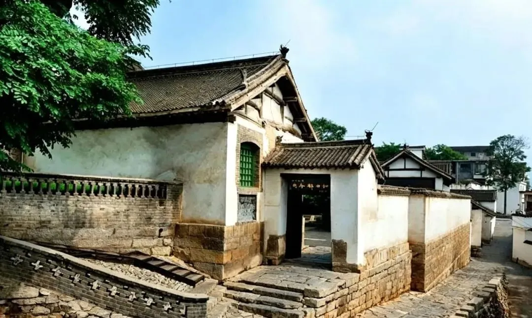 中考收官,奔赴新程|邯小研初三定制研学,用一场实践之旅衔接初高中-第10张图片-四季读书网 中考收官,奔赴新程|邯小研初三定制研学,用一场实践之旅衔接初高中-第10张图片-四季读书网