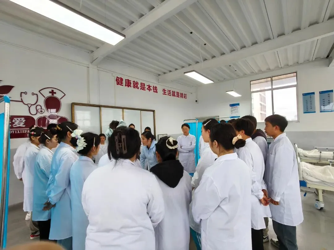 中考家长必看!别等成绩公布再择校,这几类孩子,提前选中职才不吃亏-第8张图片-四季读书网 中考家长必看!别等成绩公布再择校,这几类孩子,提前选中职才不吃亏-第8张图片-四季读书网