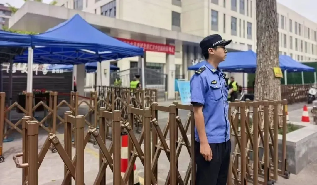 少年只管追梦!东城多部门联动护航,直击中考首日——-第11张图片-四季读书网