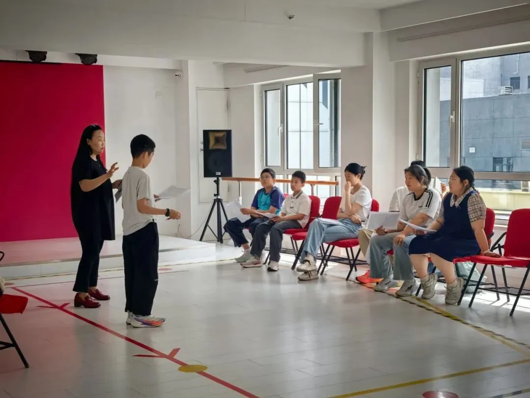 中考播音特长暑假强化班|开学前,锁定50分降分优势!-第19张图片-四季读书网 中考播音特长暑假强化班|开学前,锁定50分降分优势!-第19张图片-四季读书网