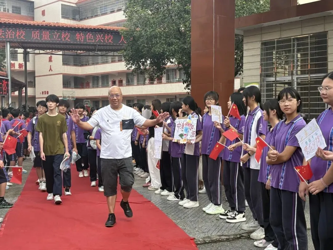 以梦为马,不负韶华|云惠少年中考出征,旗开得胜!-第35张图片-四季读书网 以梦为马,不负韶华|云惠少年中考出征,旗开得胜!-第35张图片-四季读书网