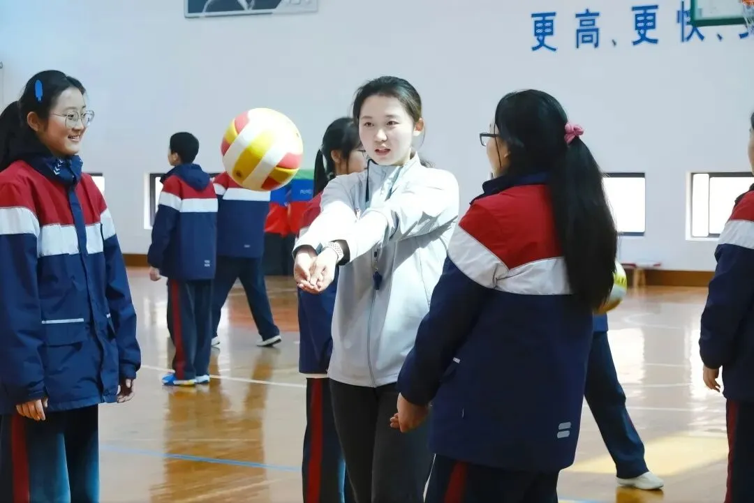 凭中考成绩择优录取!苏州新草桥中学2026高中部招生简章发布-第22张图片-四季读书网 凭中考成绩择优录取!苏州新草桥中学2026高中部招生简章发布-第22张图片-四季读书网