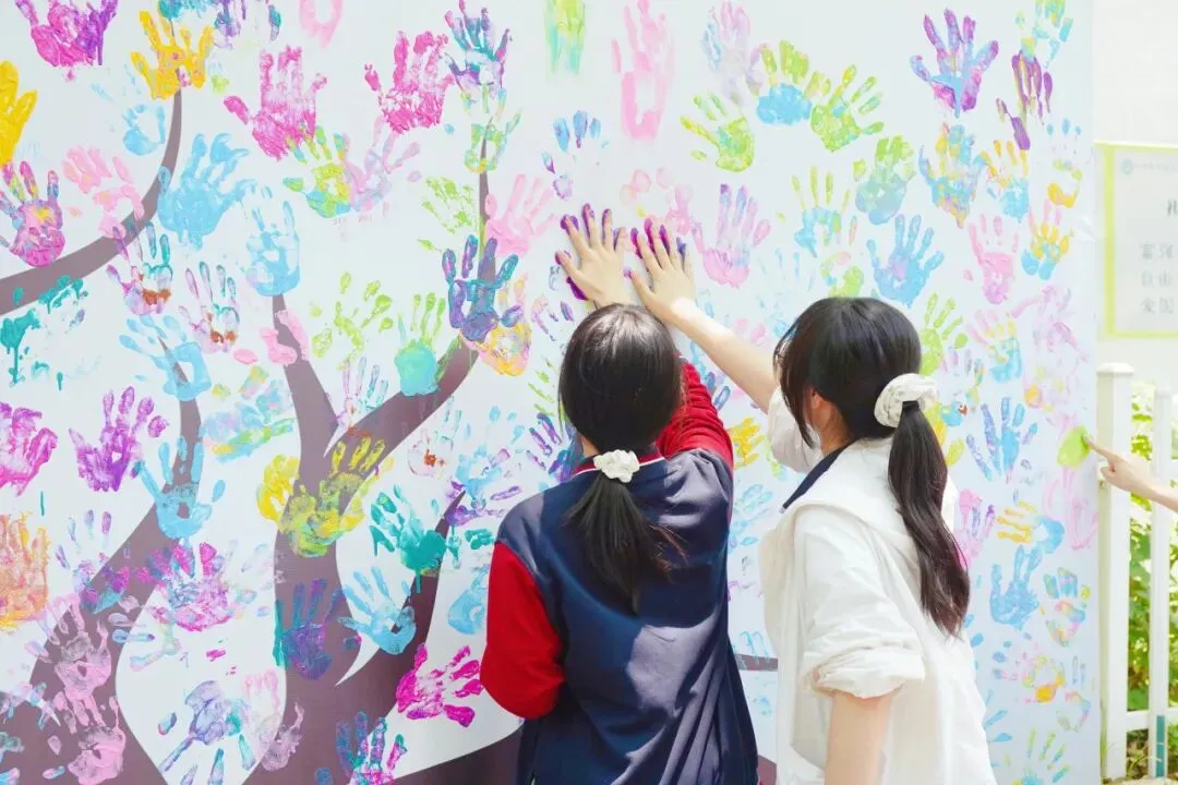 凭中考成绩择优录取!苏州新草桥中学2026高中部招生简章发布-第33张图片-四季读书网 凭中考成绩择优录取!苏州新草桥中学2026高中部招生简章发布-第33张图片-四季读书网