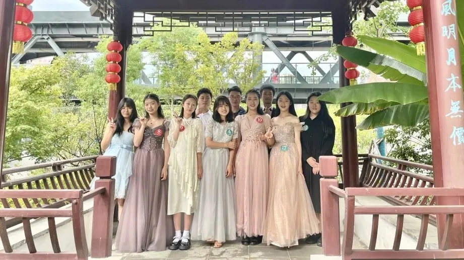 凭中考成绩择优录取!苏州新草桥中学2026高中部招生简章发布-第41张图片-四季读书网 凭中考成绩择优录取!苏州新草桥中学2026高中部招生简章发布-第41张图片-四季读书网