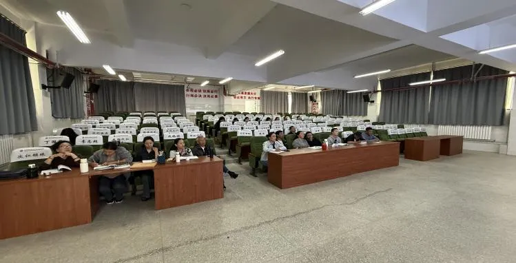 云端教研共蓄力,精研试题备中考|乐堆两地初中数学线上交流活动圆满开展-第3张图片-四季读书网 云端教研共蓄力,精研试题备中考|乐堆两地初中数学线上交流活动圆满开展-第3张图片-四季读书网