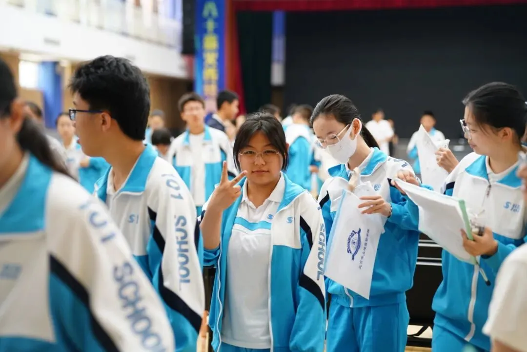 中考首日,少年只管向前冲!!!-第52张图片-四季读书网