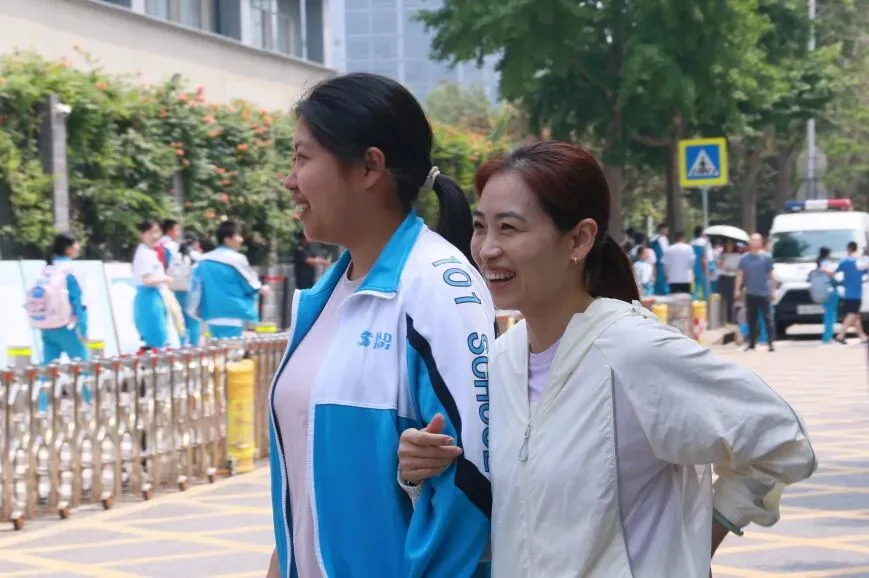 中考首日,少年只管向前冲!!!-第68张图片-四季读书网