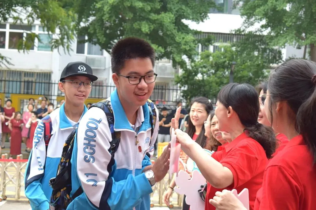 中考首日,少年只管向前冲!!!-第106张图片-四季读书网