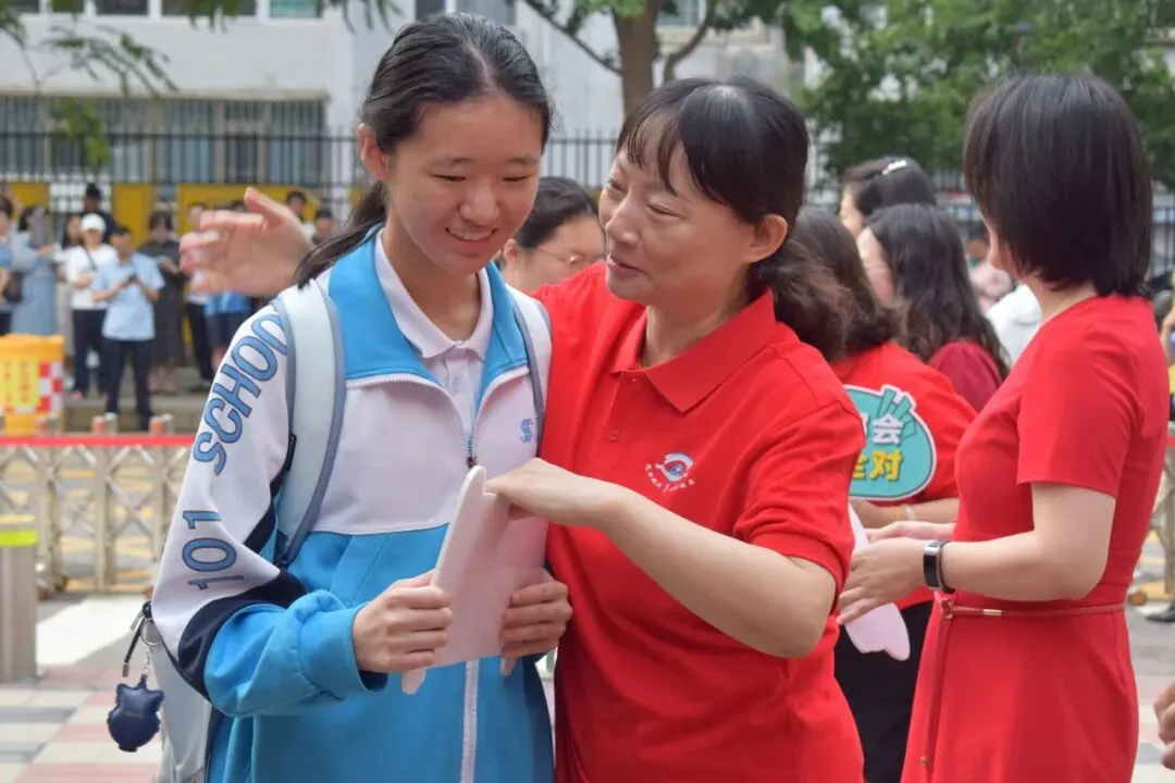 中考首日,少年只管向前冲!!!-第119张图片-四季读书网
