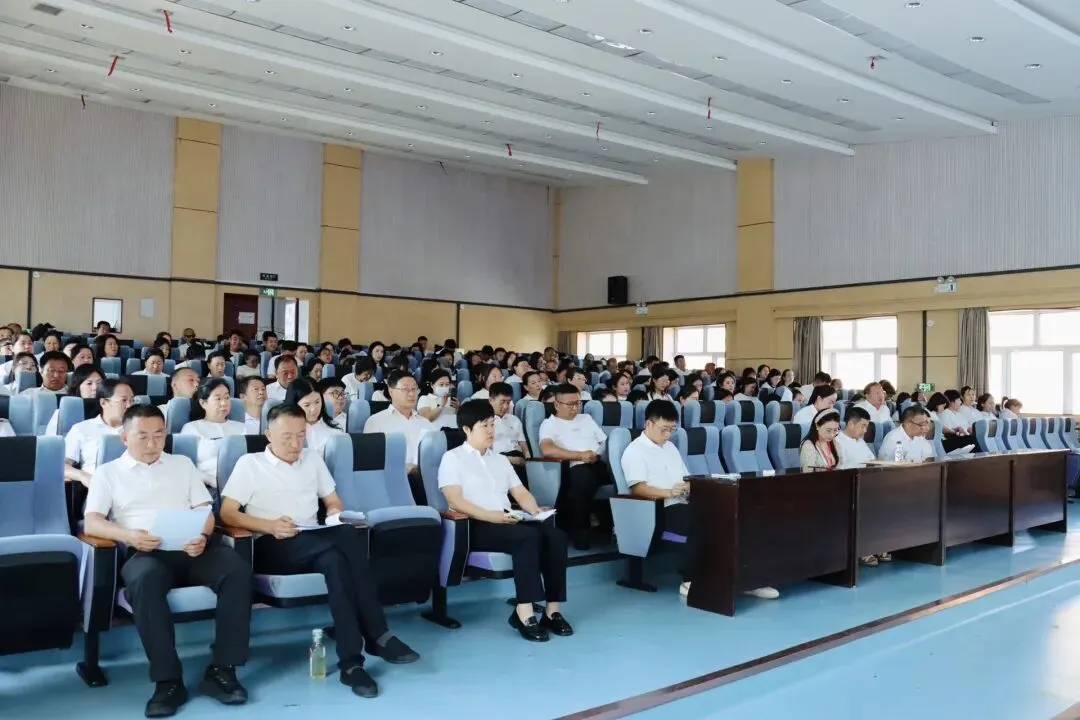 克山县召开2026年中考考务培训会-第2张图片-四季读书网 克山县召开2026年中考考务培训会-第2张图片-四季读书网