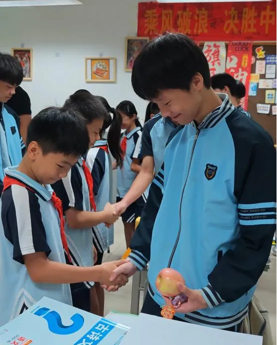 逐梦中考 · 一举高粽|童心寄祝福,温情助冲刺!-第16张图片-四季读书网 逐梦中考 · 一举高粽|童心寄祝福,温情助冲刺!-第16张图片-四季读书网